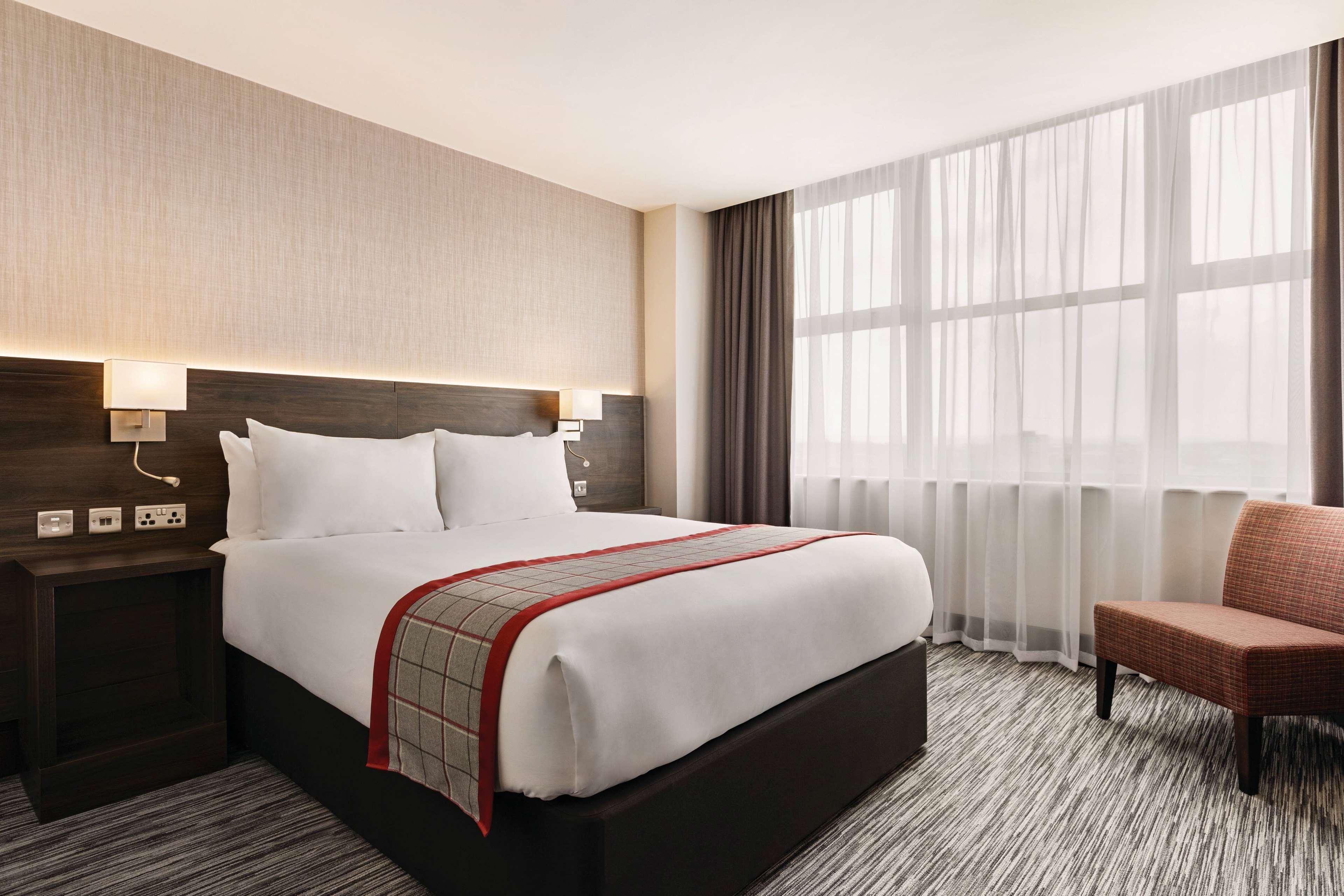 Ramada By Wyndham Leeds East Leeds (West Yorkshire) Exterior foto